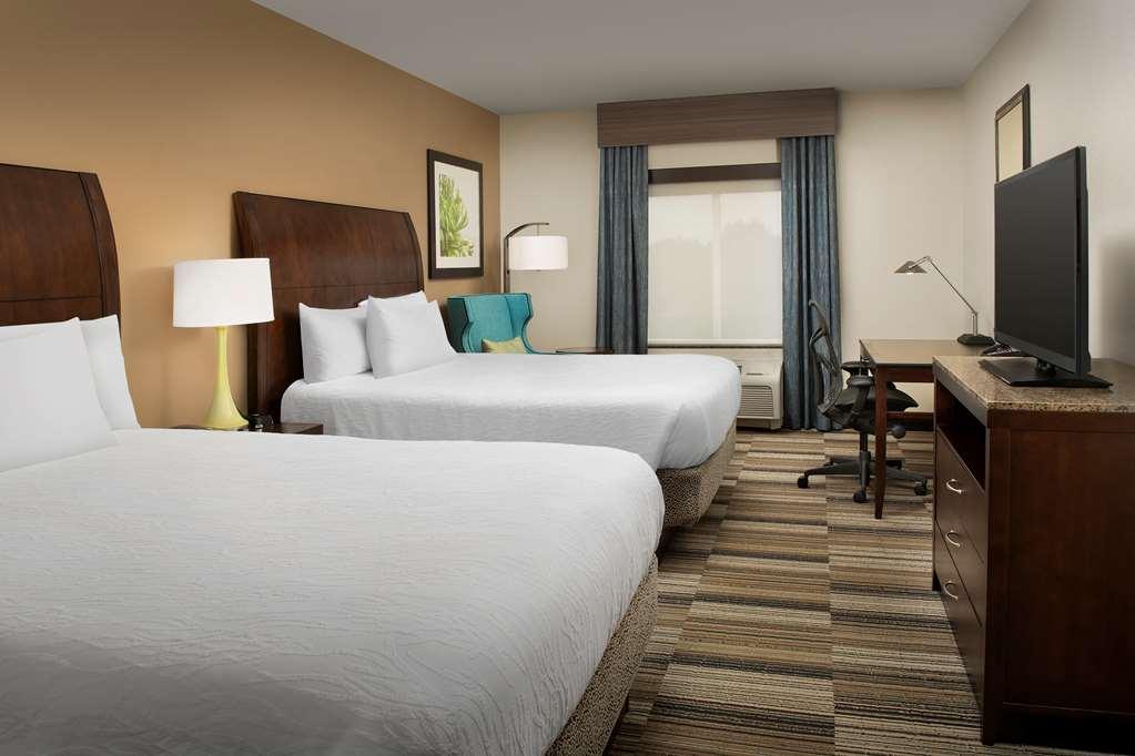 Hilton Garden Inn Charlotte/Mooresville Room photo