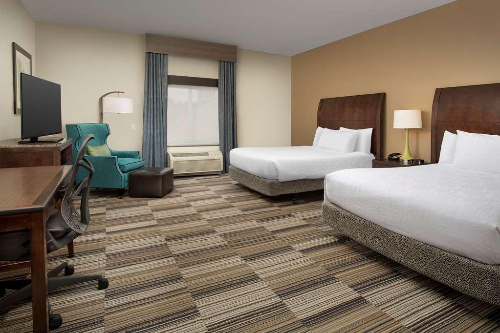 Hilton Garden Inn Charlotte/Mooresville Room photo