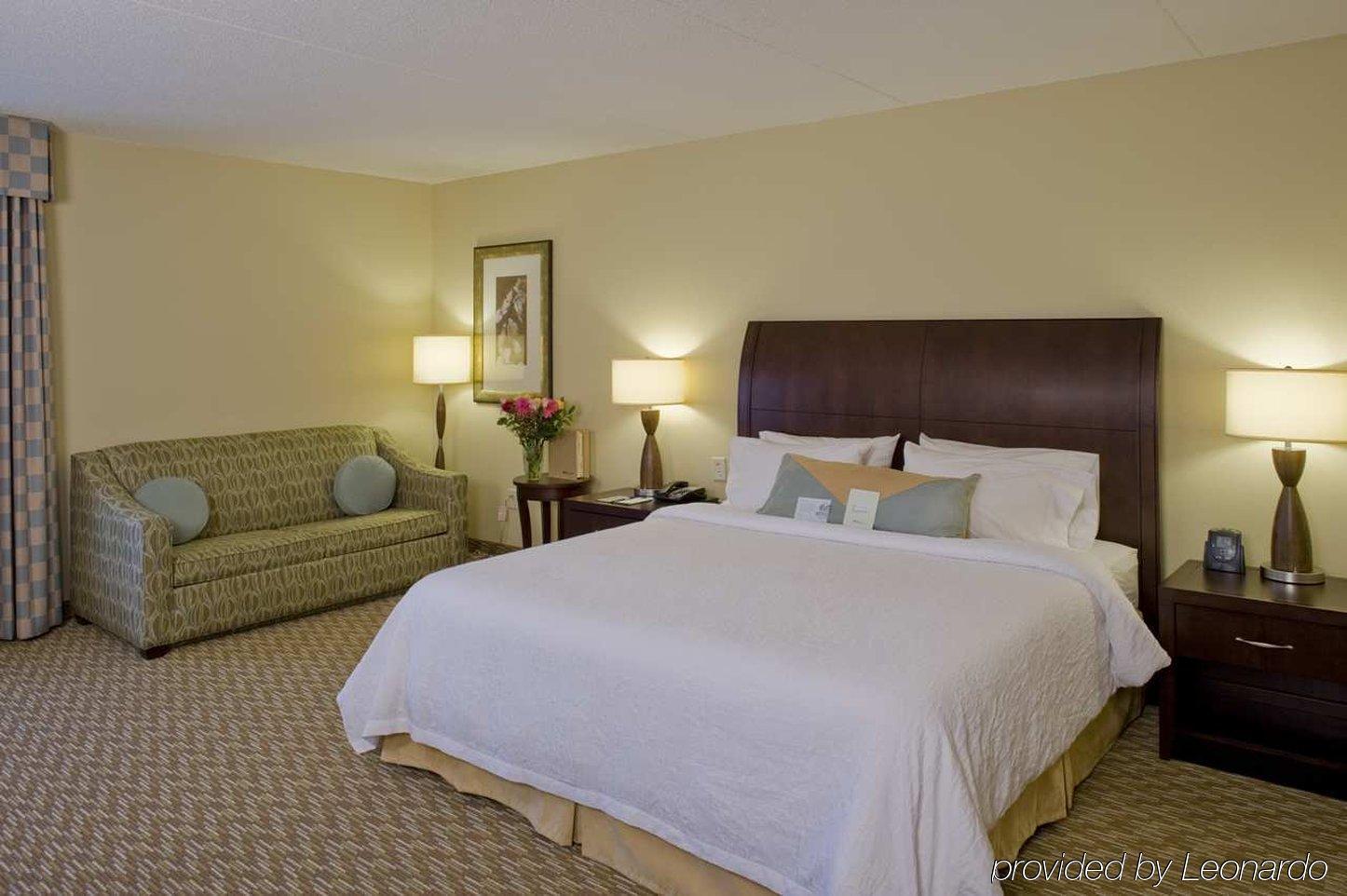 Hilton Garden Inn Charlotte/Mooresville Room photo